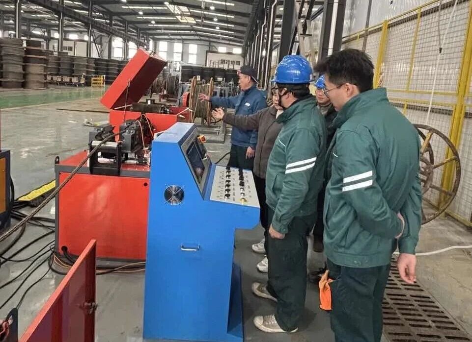 微特防扭鋼絲繩無損監(jiān)測系統(tǒng)及自動維保系統(tǒng)在電力行業(yè)廣泛應(yīng)用